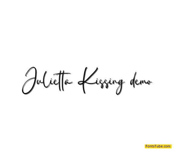 Julietta Kissing
